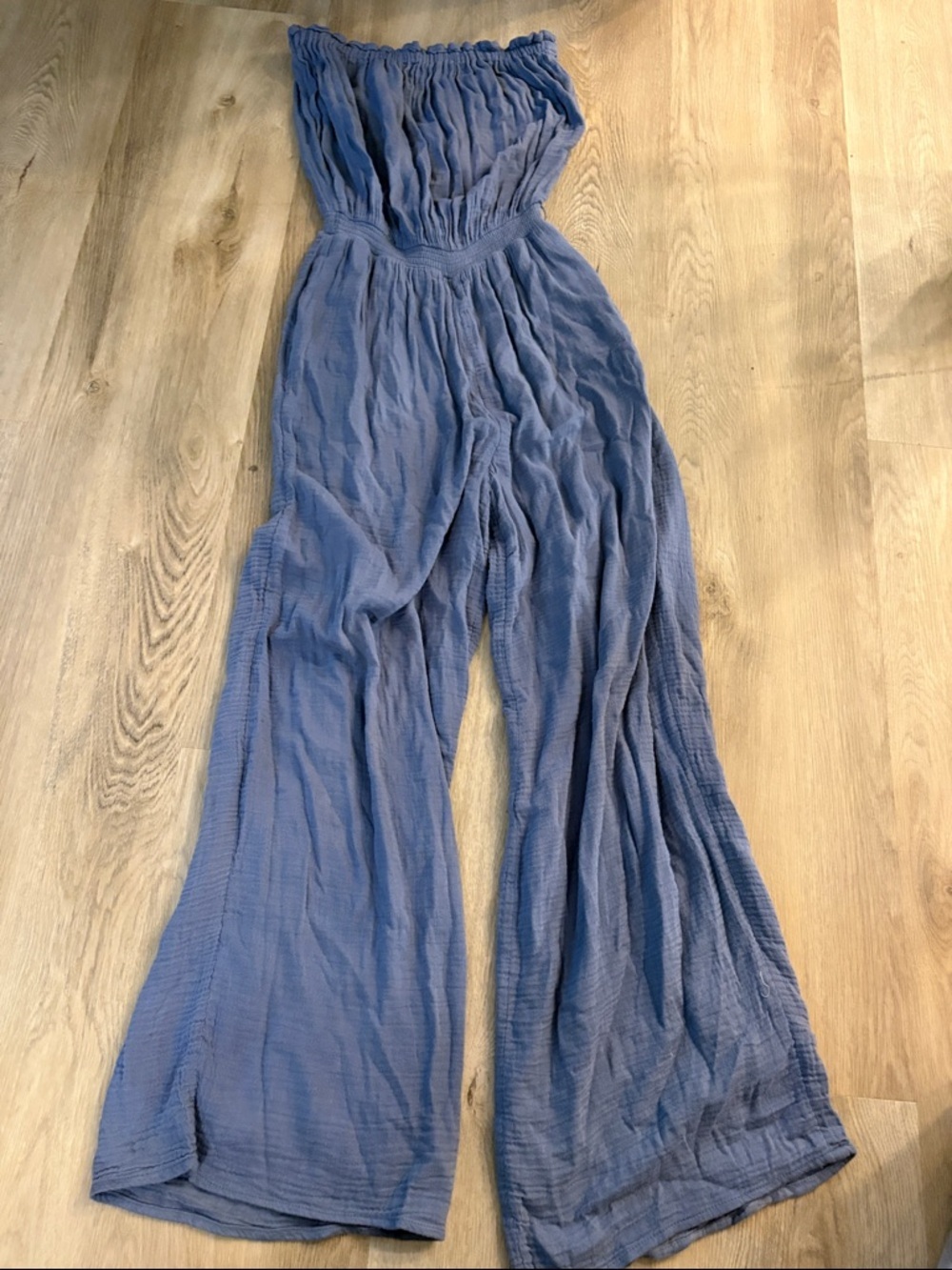 EVEREVE Riley Strapless Gauze Jumpsuit Blue Medium beach summer vacation comfy - Picture 3 of 7